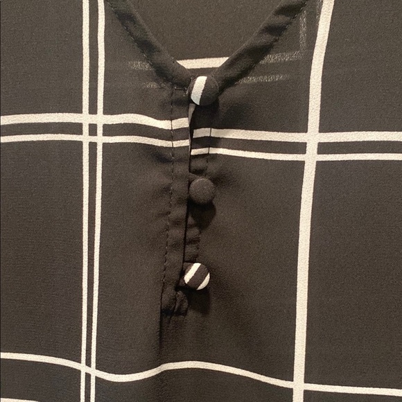 White House Black Market 3/4 Sleeve Blouse Black White Size 10 (Medium) - Picture 3 of 7